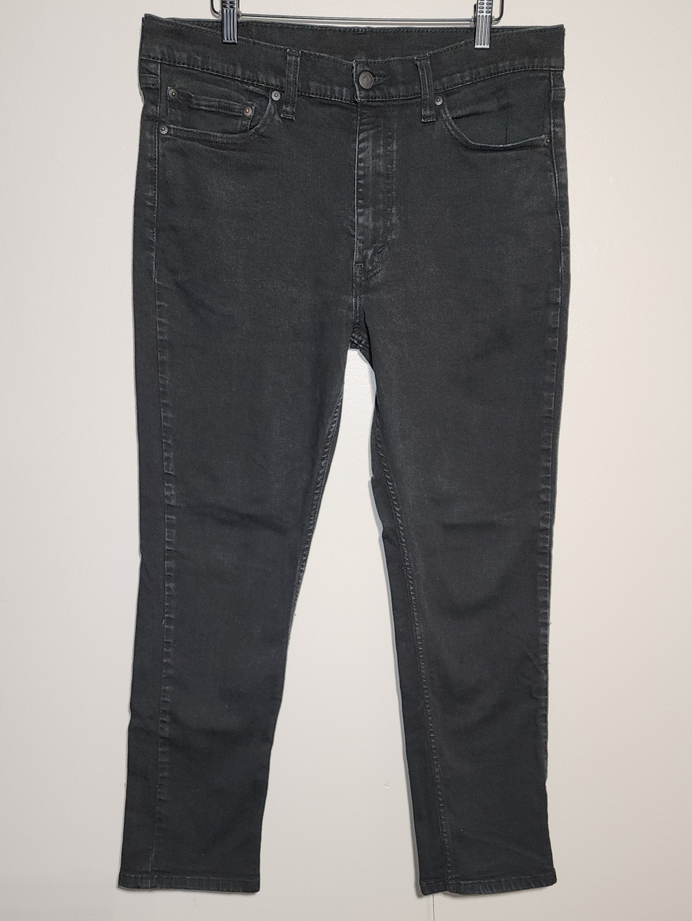Levi's Black Slim Fit Men's Jeans